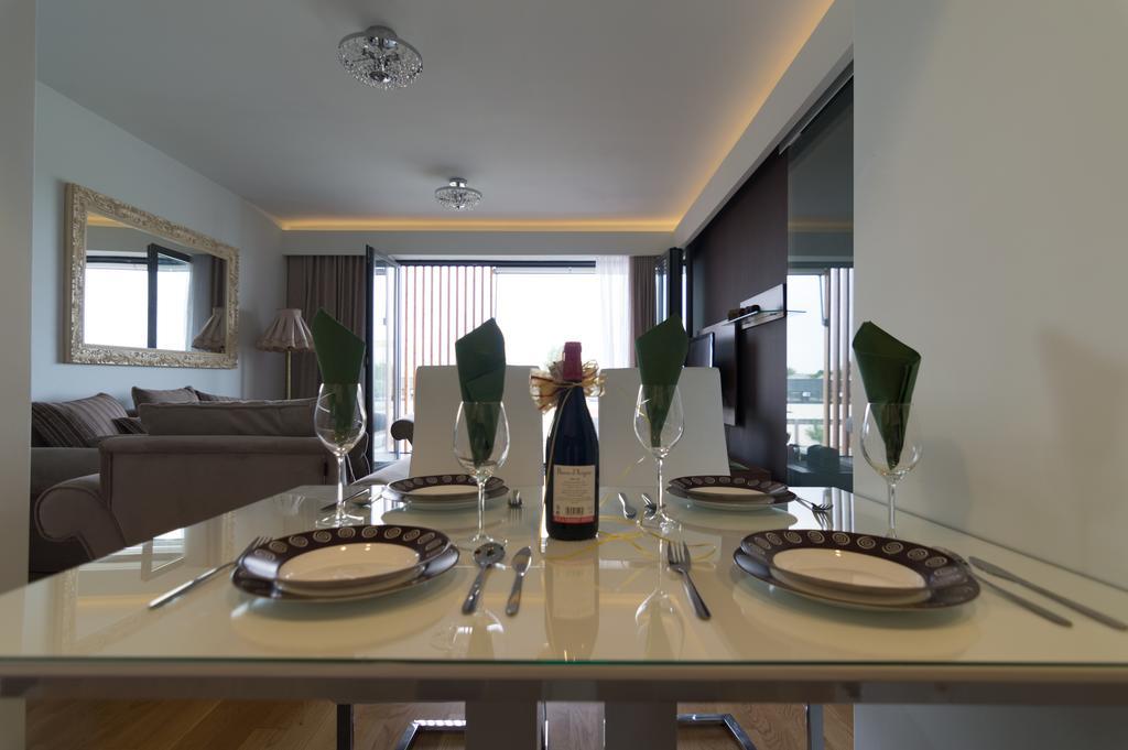 Apartment Mercedes Белград Стая снимка